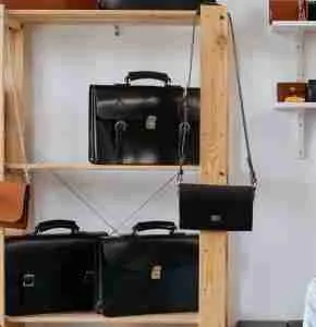 HOW LONG SHOULD CROSSBODY BAG BE 1 crossbody bags