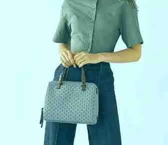 HOW TO WEAR A SATCHEL 5 how to wear a small satchel bag