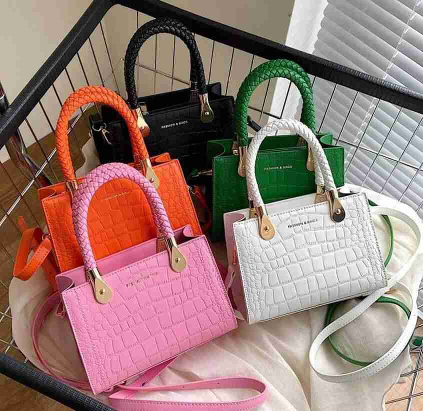 How many handbags is too many? Best number of Bags Needed