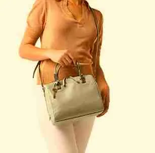 HOW TO WEAR A SATCHEL 2 how to wear a satchel