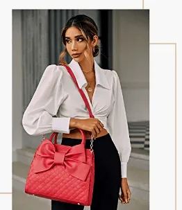 HOW MANY HANDBAGS DOES THE AVERAGE WOMAN OWN 2 red color handbag for average woman to own