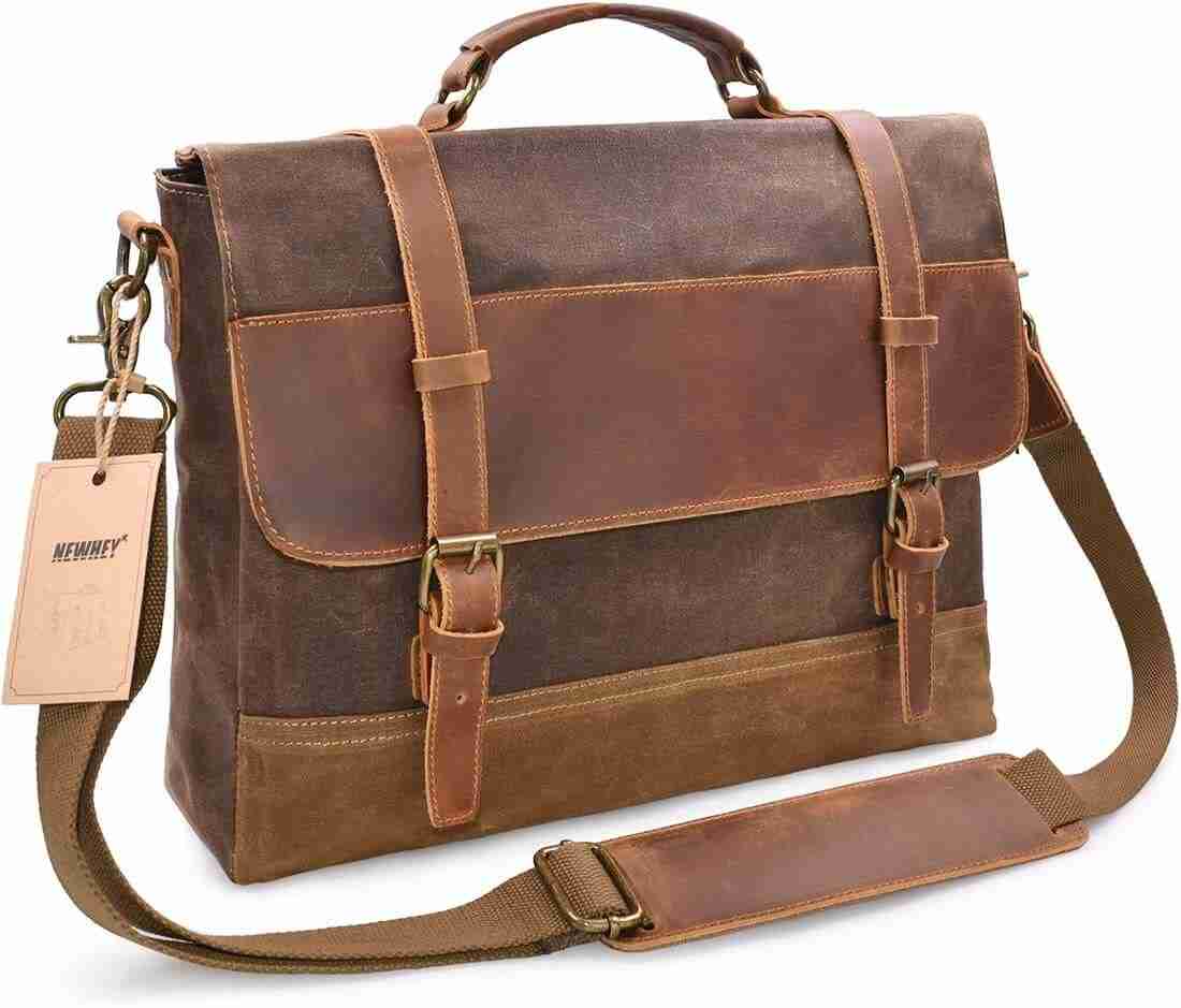 What Size Messenger Bag Should I get? Standard Bag Size