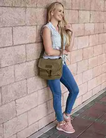 MESSENGER BAG VS CROSSBODY 9 vintage crossbody military satchel messenger bag for men and women