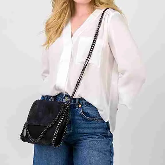 SLING BAG VS CROSSBODY BAG 12 chain strapped crossbody sling bag for women