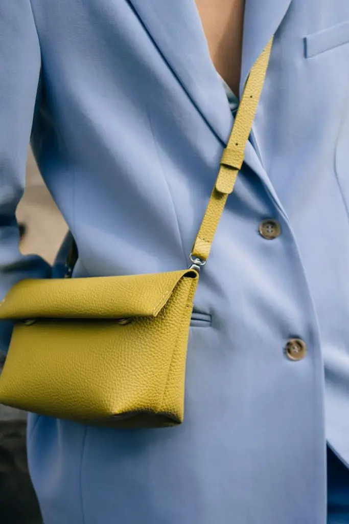designers Crossbody ladies bag for suit