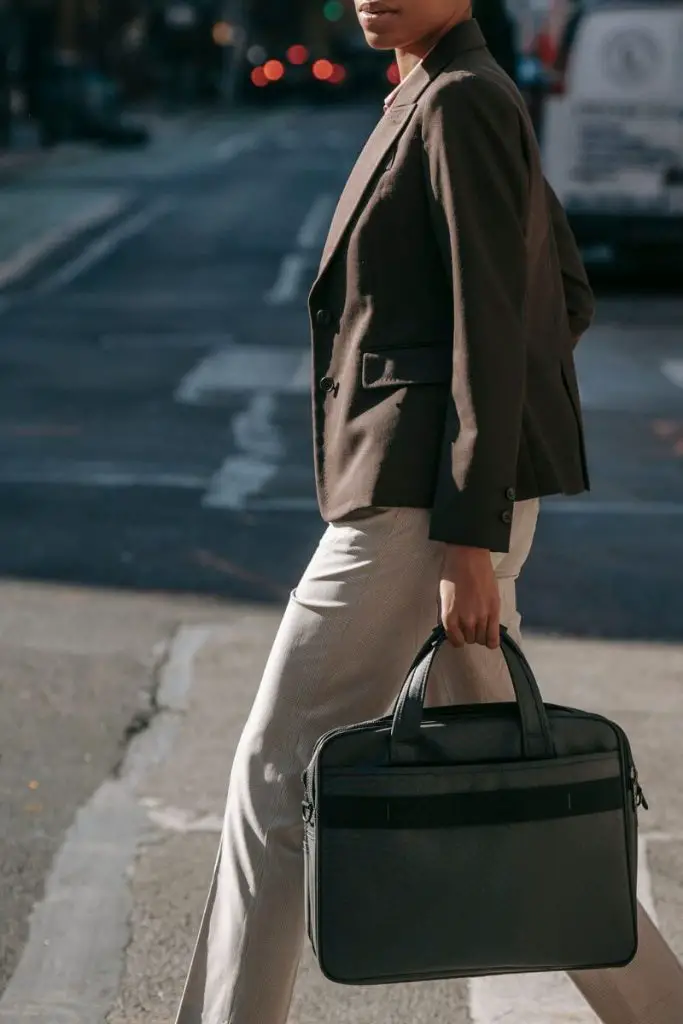 women messenger bag to wear with a suit