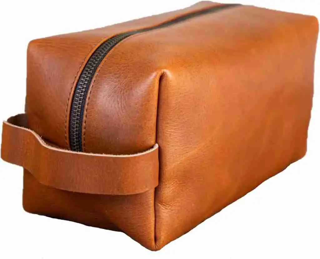 Genuine leather toiletry Dopp bag for men, travel and cosmetics Dopp bag for women